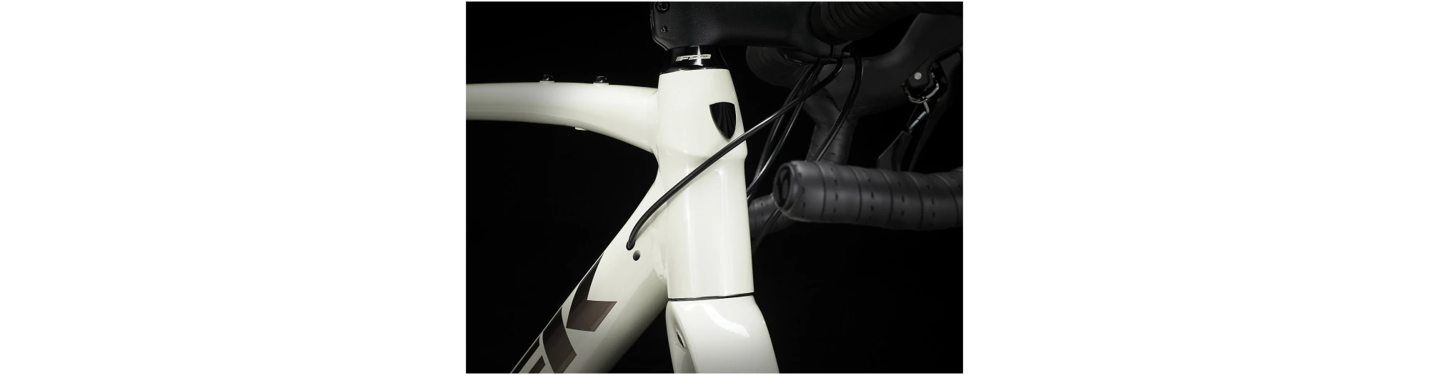 Trek Checkpoint ALR 5 – Image 4