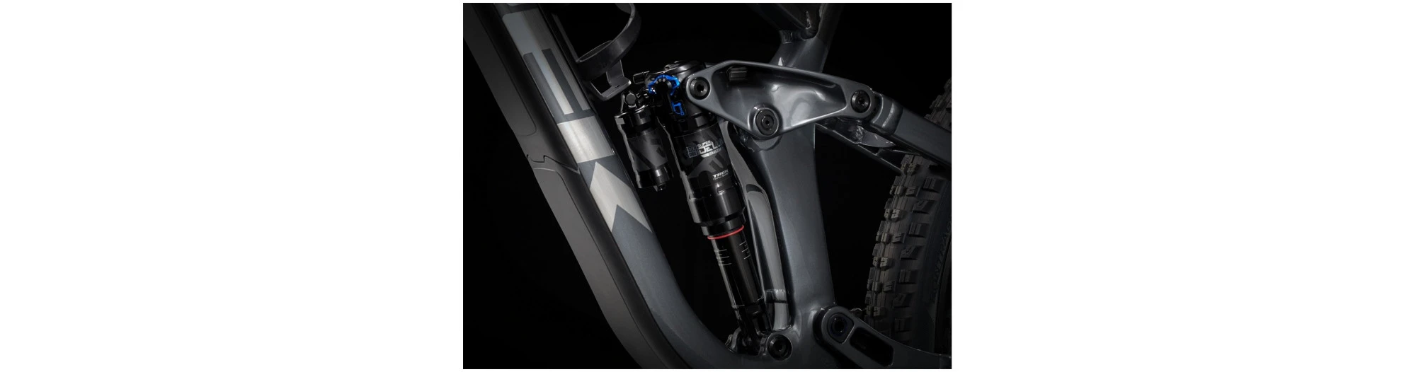 Trek Slash 8 29 – Image 5